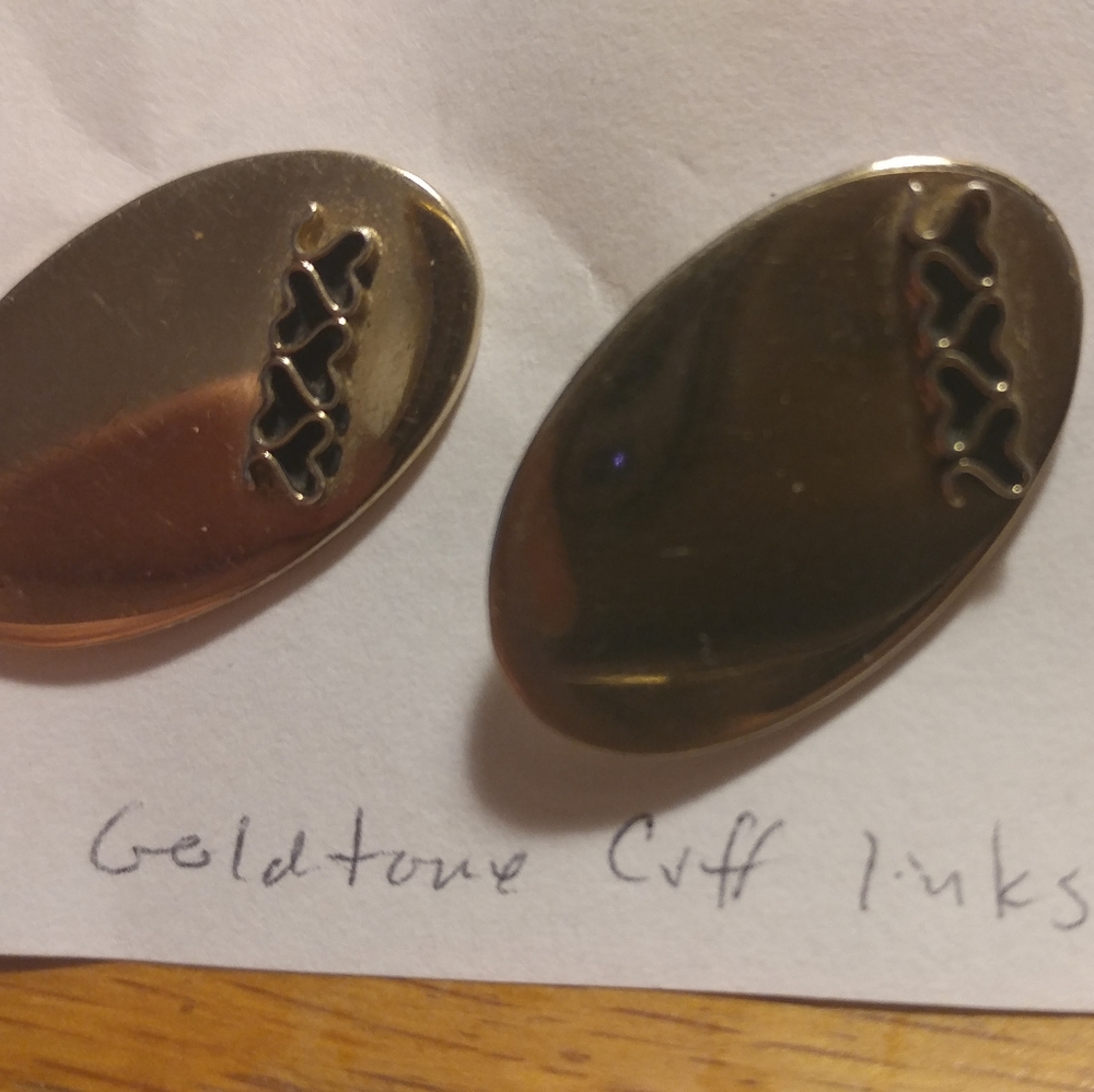 Cufflinks, Gold Tone, 3D shape